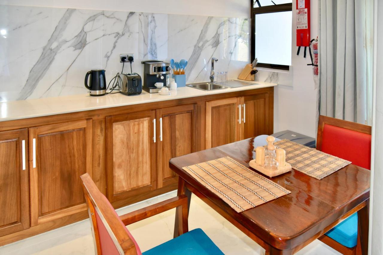 Sea Splash Self Catering And La Petite Maison Grand Anse  Exteriér fotografie