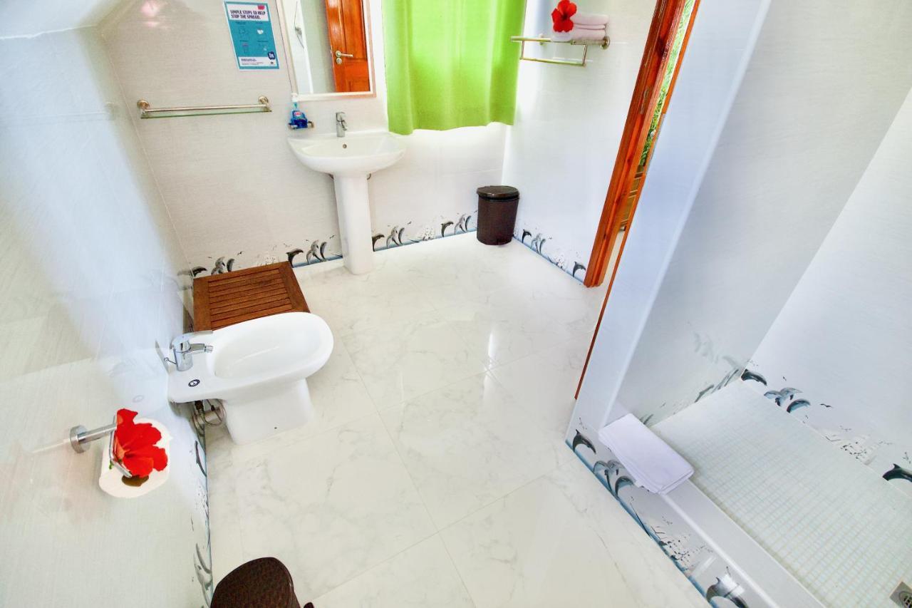 Sea Splash Self Catering And La Petite Maison Grand Anse  Exteriér fotografie